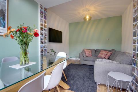 43 Corby Park, North Ferriby, HU14 3AX