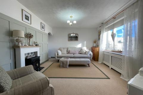 3 bedroom end of terrace house for sale, Woodfield, Collyweston, Stamford, Northamptonshire, PE9 3PY