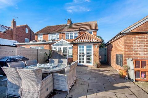 3 bedroom semi-detached house for sale, Retford DN22