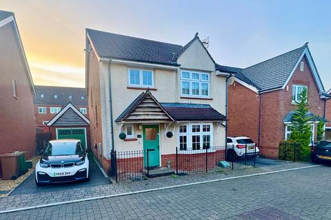 4 bedroom detached house for sale, Mallards Reach, Hengoed CF82