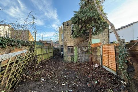 29 Talbot Road, London, E7 0DX