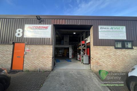 Industrial unit for sale, Aylesbury HP19