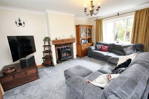 3 bedroom semi-detached house for sale, Barons Close, Llantwit Major, CF61