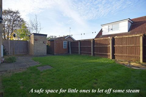 3 bedroom end of terrace house for sale, Springvale, King's Lynn PE32