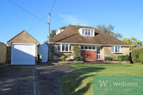 4 bedroom bungalow for sale, Church Road, Wootton Bridge