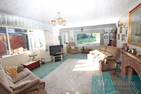 4 bedroom bungalow for sale, Church Road, Wootton Bridge