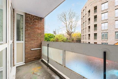 1 bedroom flat for sale, Cottage Grove, Clapham North, London, SW9