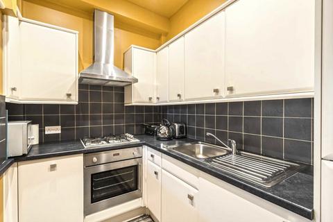 2 bedroom flat for sale, Wilfred Owen Close, London SW19