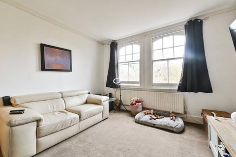 2 bedroom flat to rent, Queens Club Gardens, Barons Court, London, W14