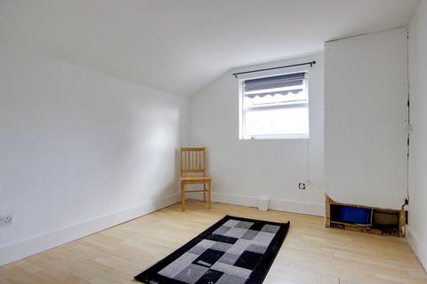 4 bedroom flat for sale, Palmerston Road, Walthamstow E17