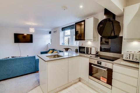 2 bedroom duplex for sale, St. Andrews Close, Rodley, Leeds, West Yorkshire, LS13