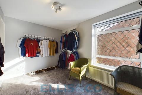 5 Beecham Road, Tonbridge, TN10 4ED