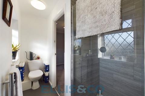 5 Beecham Road, Tonbridge, TN10 4ED