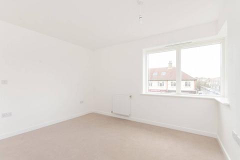 2 bedroom flat to rent, Hero, Wimbledon, London, SW20