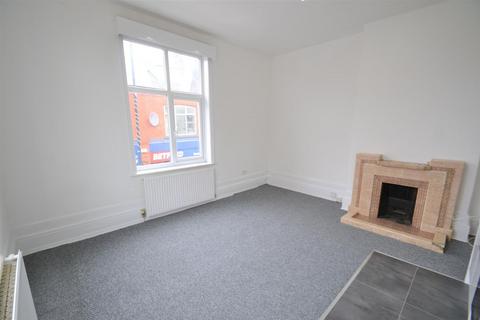 2 bedroom flat to rent, Elliott street, Tyldesley M29