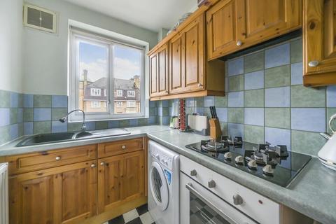 1 bedroom flat for sale, Armoury Way, London