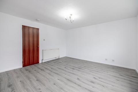 2 bedroom flat to rent, Berrywell Gardens, Dyce, Aberdeen, AB21