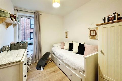 2 bedroom apartment for sale, Cole Court, Southend-on-Sea, Essex