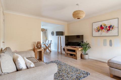 4 Bowmont Water, Didcot, OX11 7GE