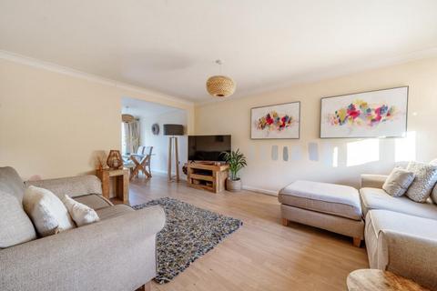 4 Bowmont Water, Didcot, OX11 7GE
