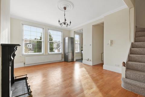 2 bedroom flat to rent, Cholmeley Crescent, Highgate, N6