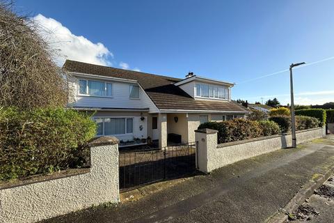 4 bedroom detached house for sale, Meadow Park, Treffgarne, Haverfordwest, Pembrokeshire, SA62