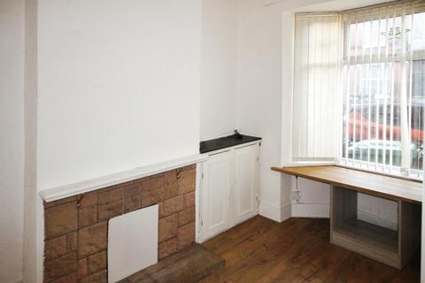 3 bedroom terraced house to rent, Cecil Street, Butts, Walsall, WS4