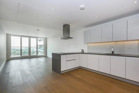 3 bedroom flat to rent, Vista Chelsea Bridge, Queens Town Road, SW11