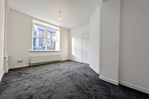 3 bedroom end of terrace house for sale, Deri Terrace, Ferndale