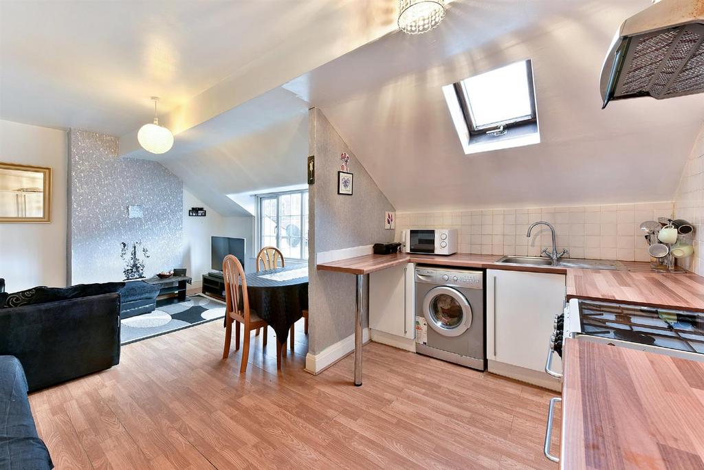 A charming and modern two bedroom flat