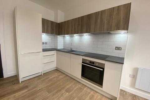 1 bedroom apartment to rent, London Road, Surrey TW18