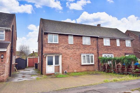 Finch Crescent, Linslade, LU7 2PE