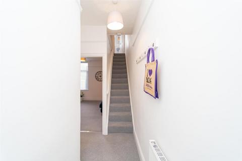 2 bedroom terraced house for sale, Horton Road, Fallowfield