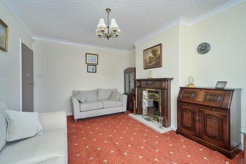 3 bedroom bungalow for sale, Drighlington BD11