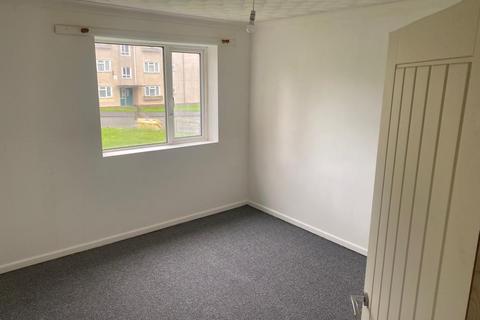 2 bedroom apartment to rent, Ogmore Crescent, Bettws, Newport