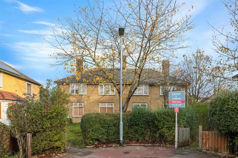 1 bedroom maisonette for sale, Denny Gardens, Essex