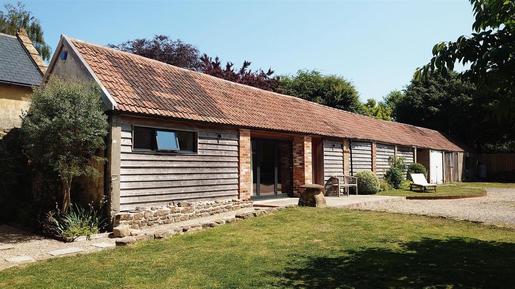 Outbuilding