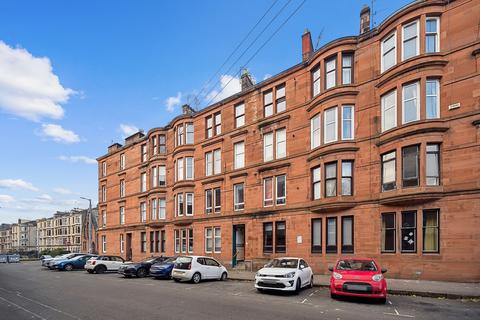 2 bedroom flat to rent, Chancellor Street, Flat 3/3, Partick, Glasgow, G11 5PW