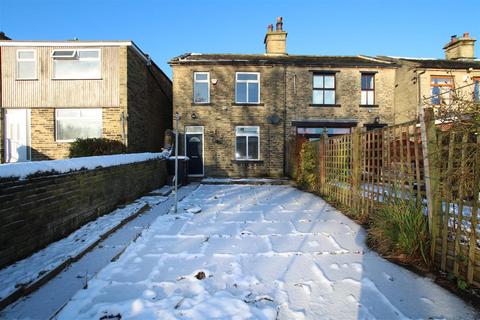 2 bedroom end of terrace house to rent, Shelf Hall Lane, Halifax