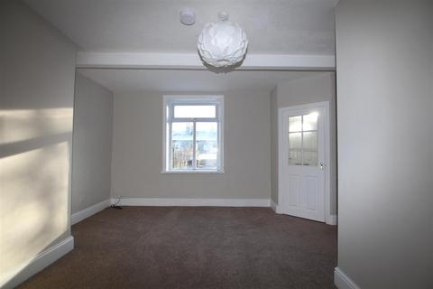 2 bedroom end of terrace house to rent, Shelf Hall Lane, Halifax