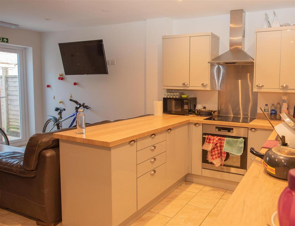 Kitchen/Living Room