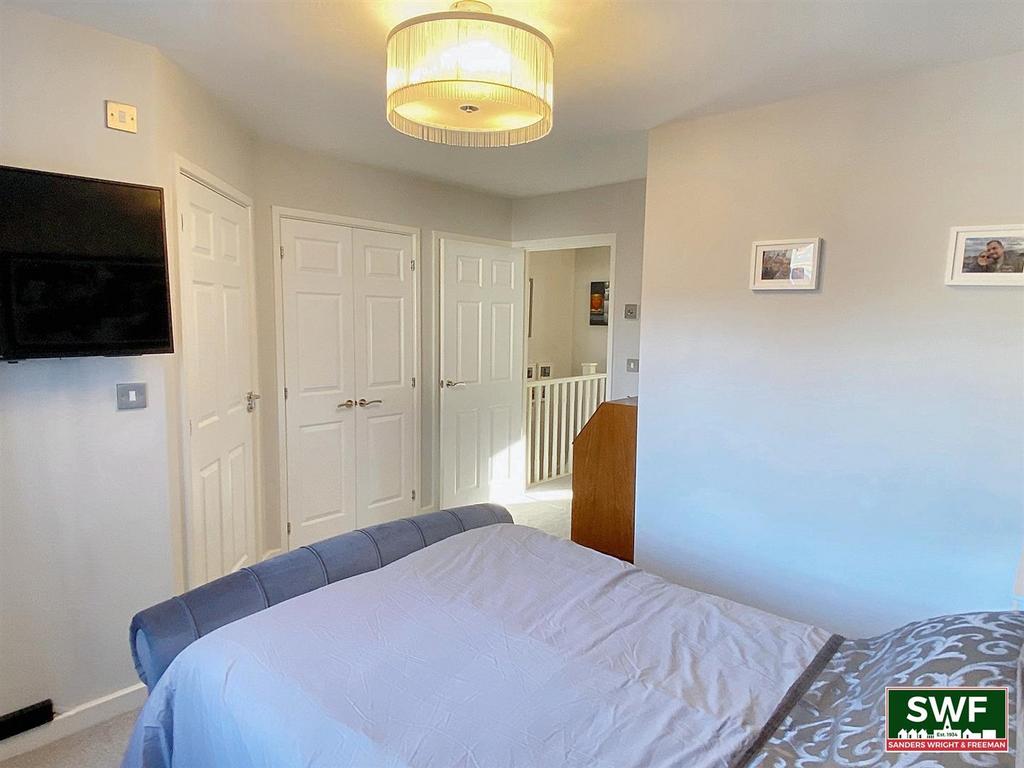 Bed1.4.jpg