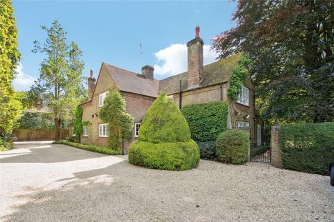 5 bedroom detached house for sale, Perks Lane, Prestwood, Great Missenden, Buckinghamshire, HP16