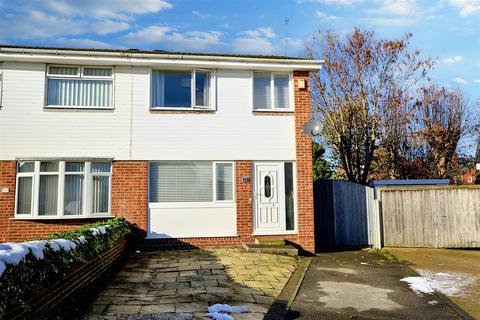 3 bedroom semi-detached house for sale, Neston Drive, Nottingham