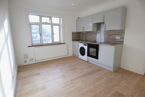 1 bedroom flat to rent, Montpelier Rise, Brent Cross