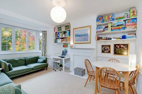 2 bedroom flat for sale, Church Road, London W7