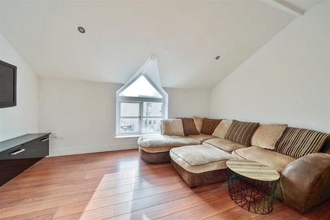 2 bedroom end of terrace house for sale, Southville Mews, Uplands, Swansea