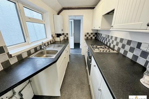 3 bedroom end of terrace house for sale, East View Place, Tiverton, Devon