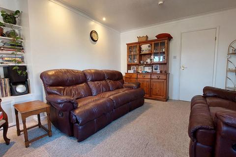 12 Four Ways Drive, Chulmleigh, EX18 7AZ