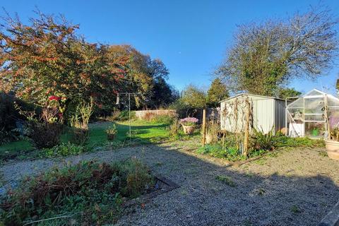 12 Four Ways Drive, Chulmleigh, EX18 7AZ